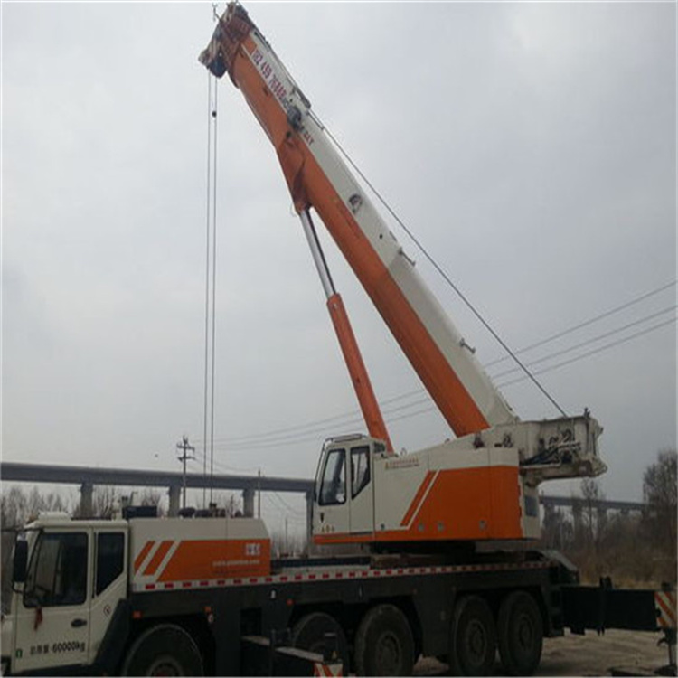 临川12吨吊车能吊多少米高